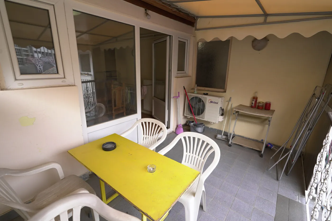 stan na prodaju Novi Sad 250m2 523854