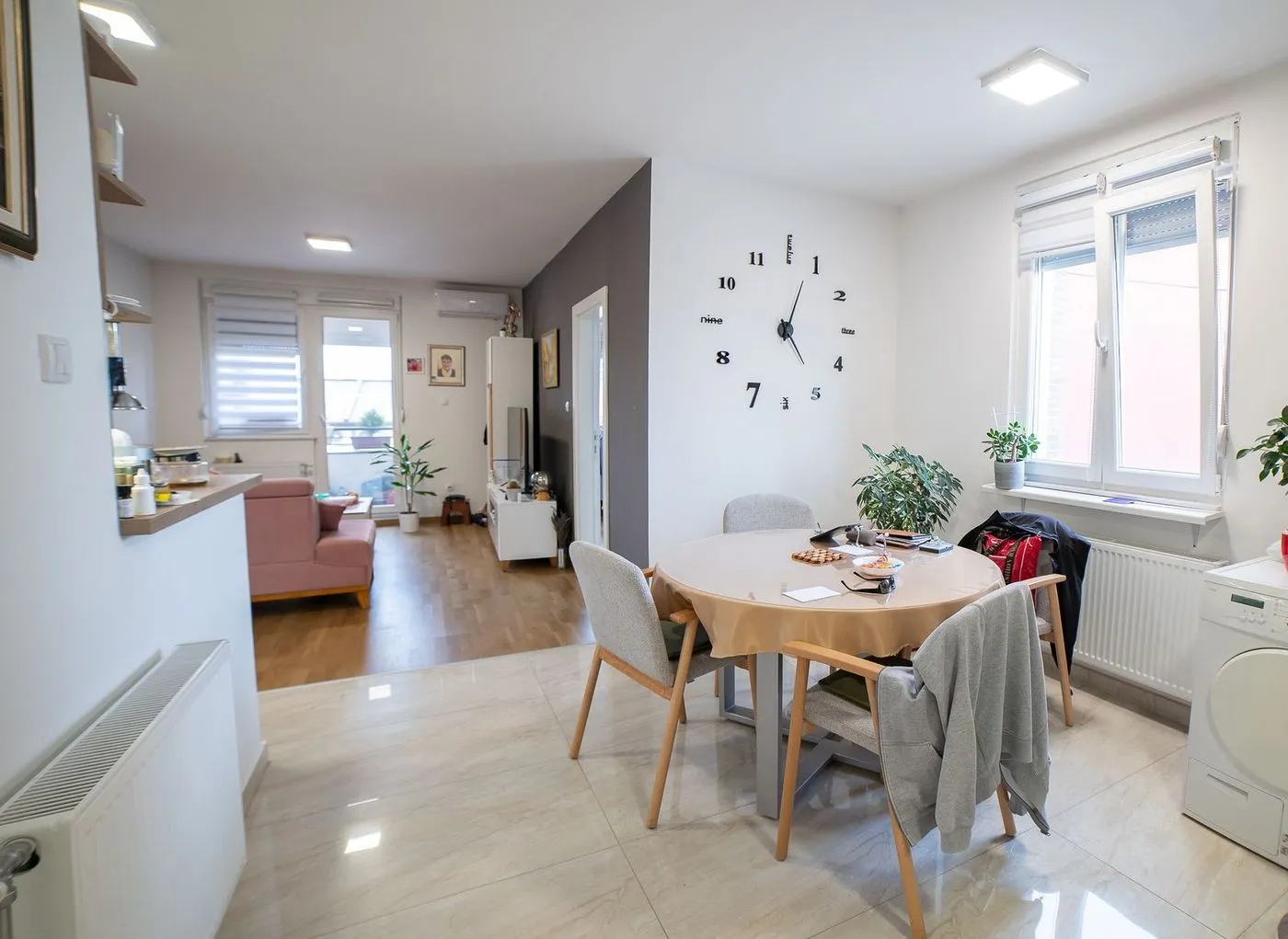 stan na prodaju Novi Sad 52m2 526550