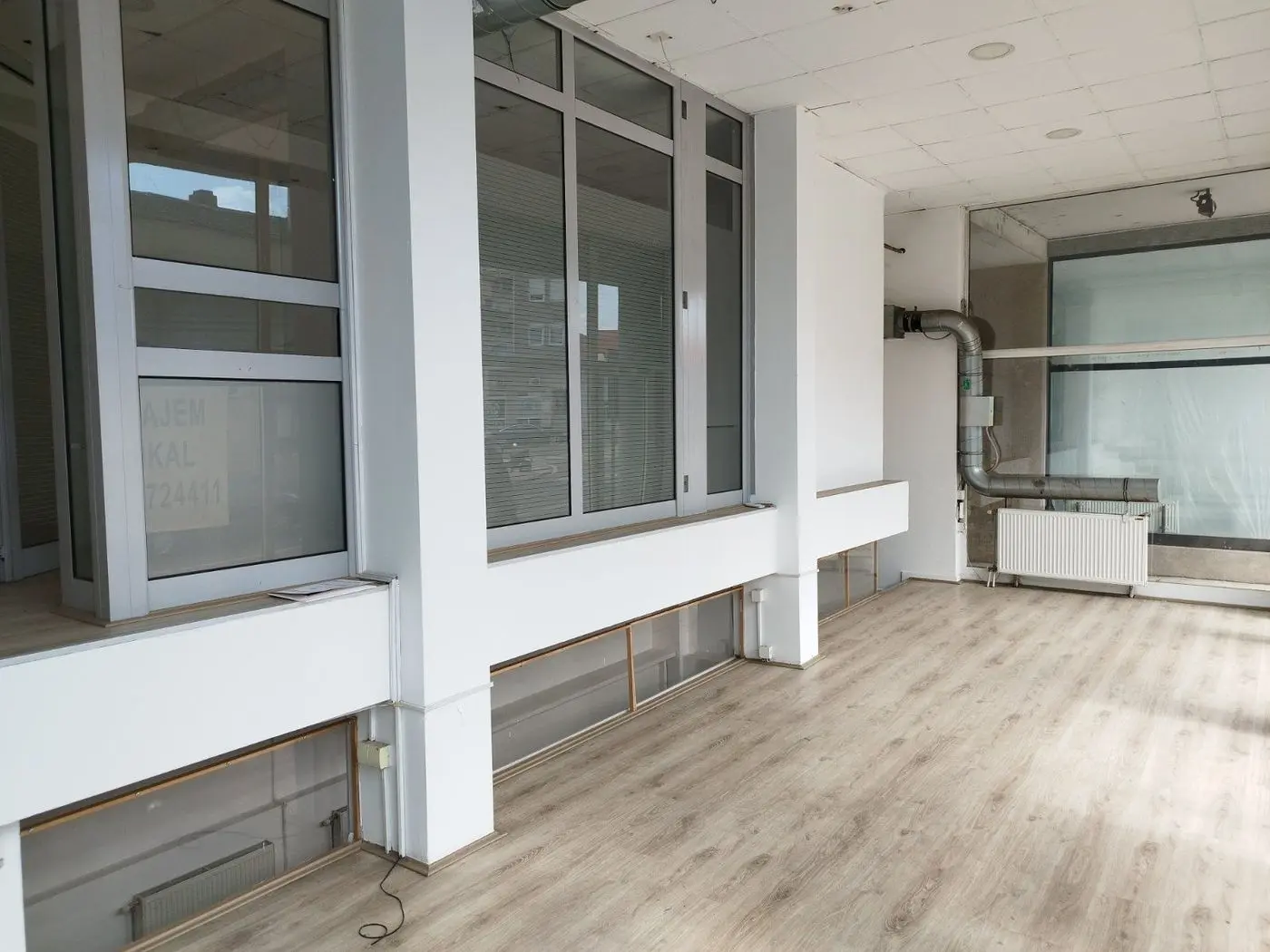 lokal na prodaju Novi Sad 86m2 528956