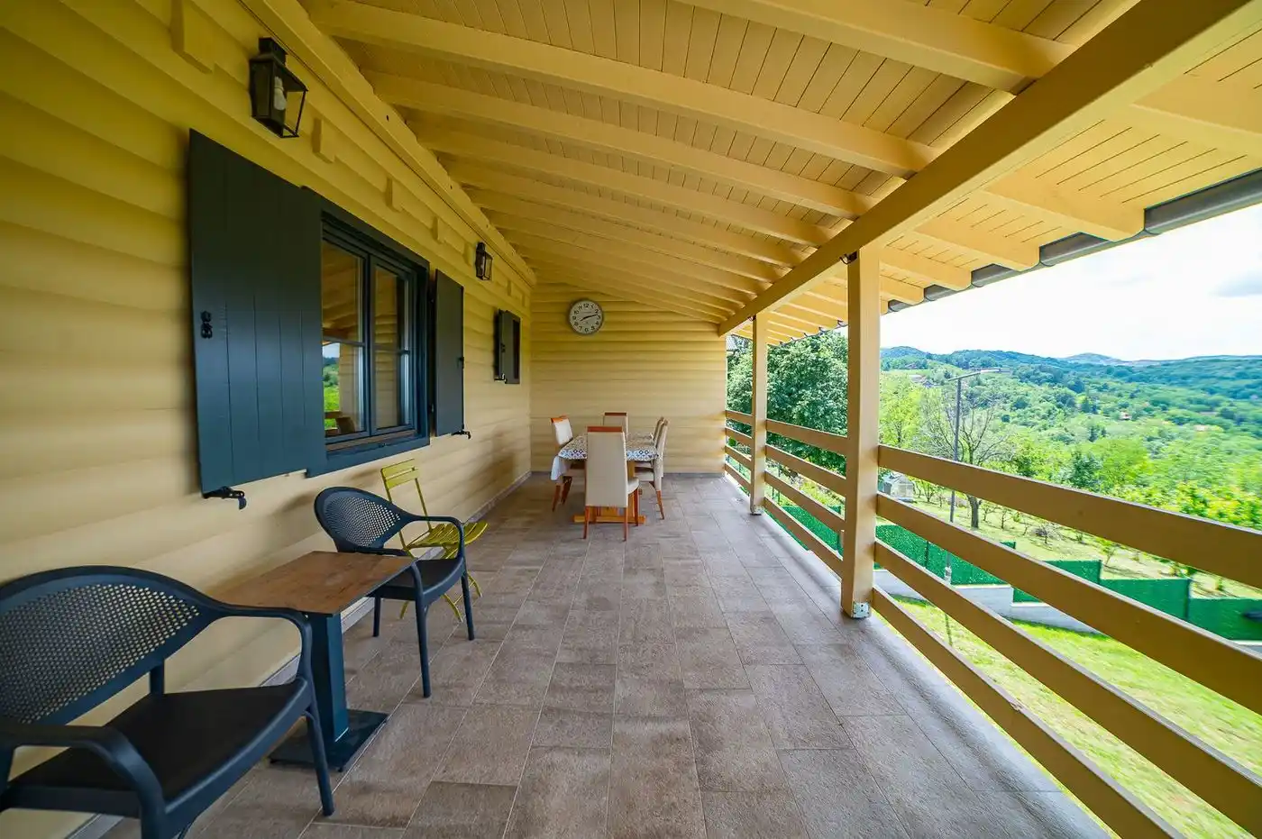 kuca na prodaju Sremska Kamenica 290m2 551063