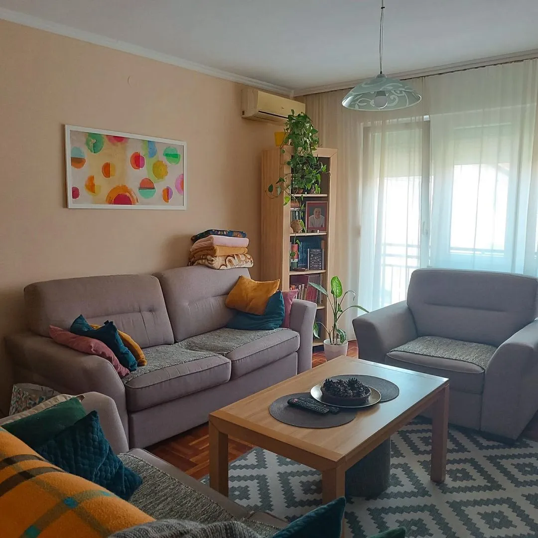 kuca na prodaju Veternik 272m2 529439