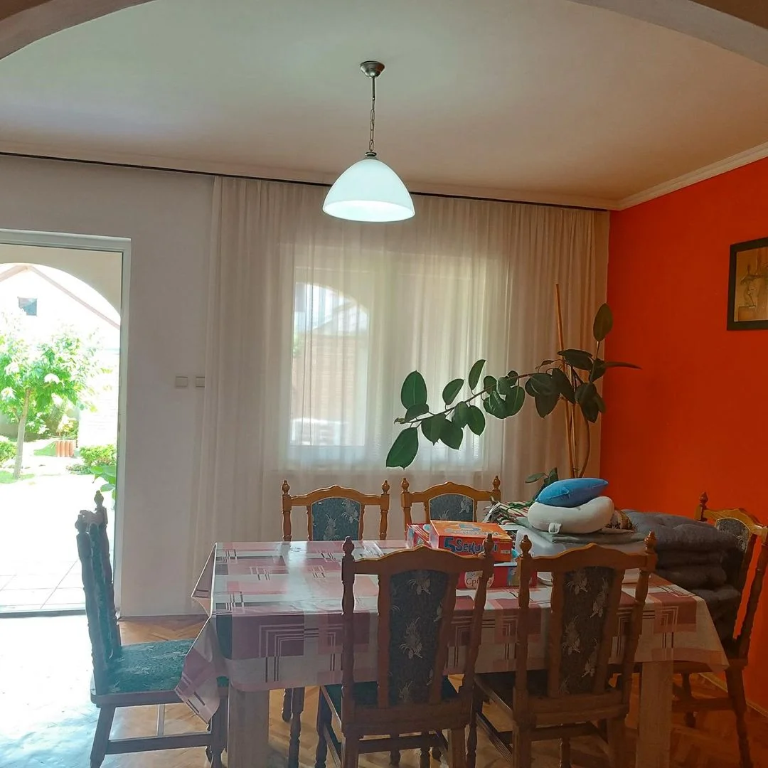 kuca na prodaju Veternik 272m2 529439