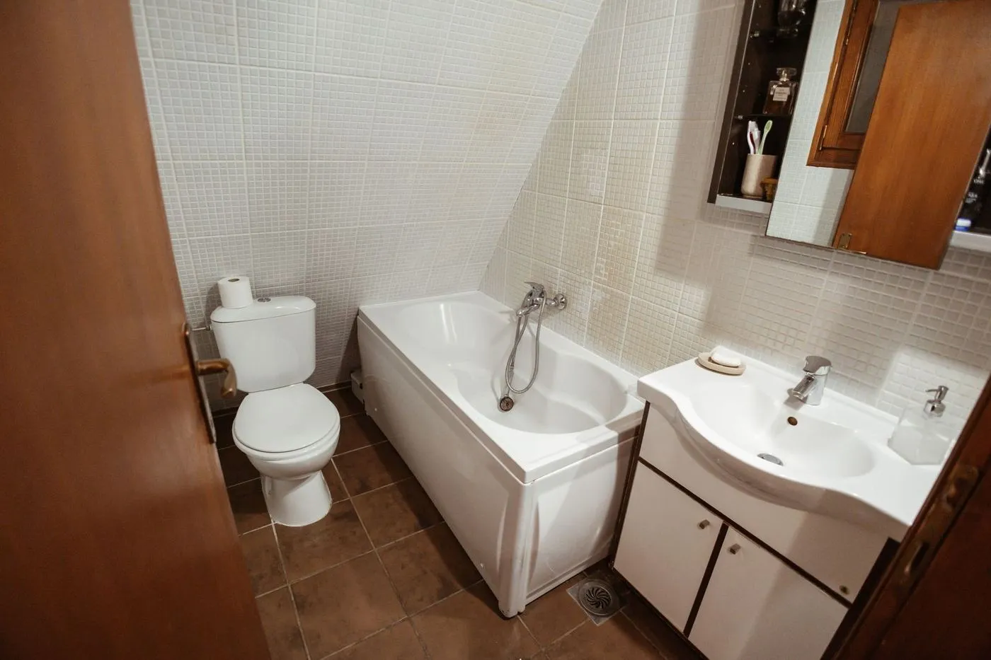 kuca na prodaju Sremski Karlovci 172m2 528668