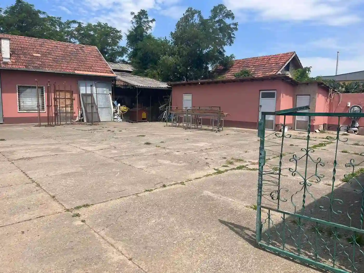 kuca na prodaju Novi Sad 187m2 529574