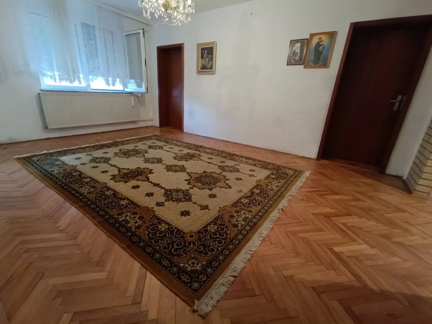kuca na prodaju Petrovaradin 250m2 529468