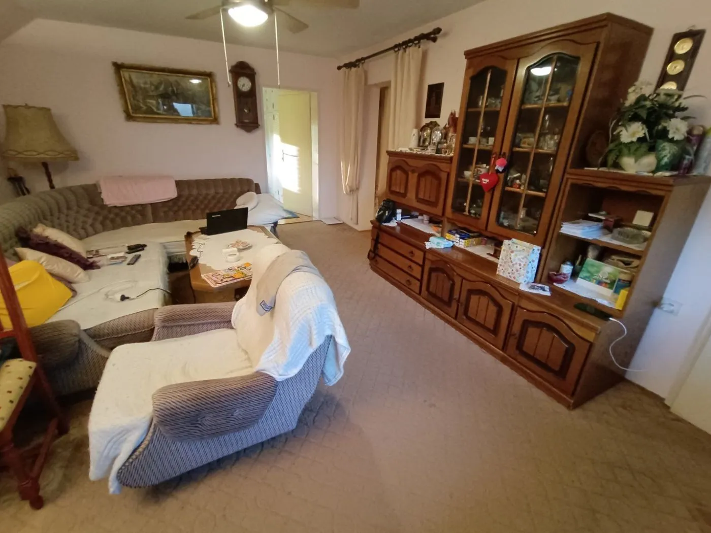 kuca na prodaju Petrovaradin 250m2 529468