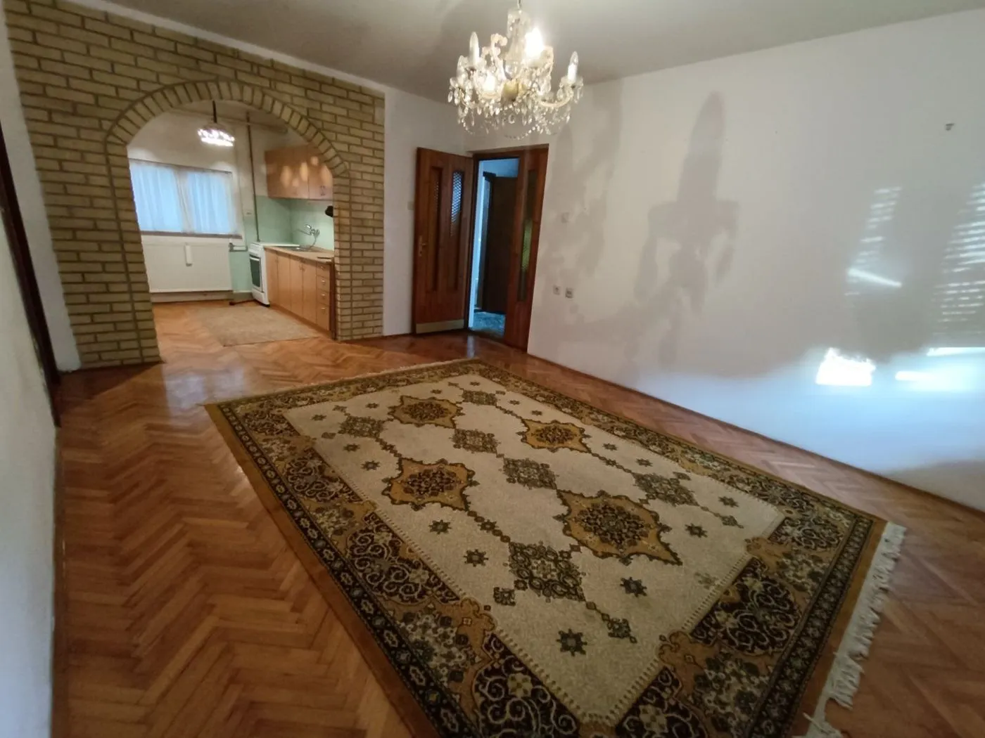 kuca na prodaju Petrovaradin, 250m2 529468