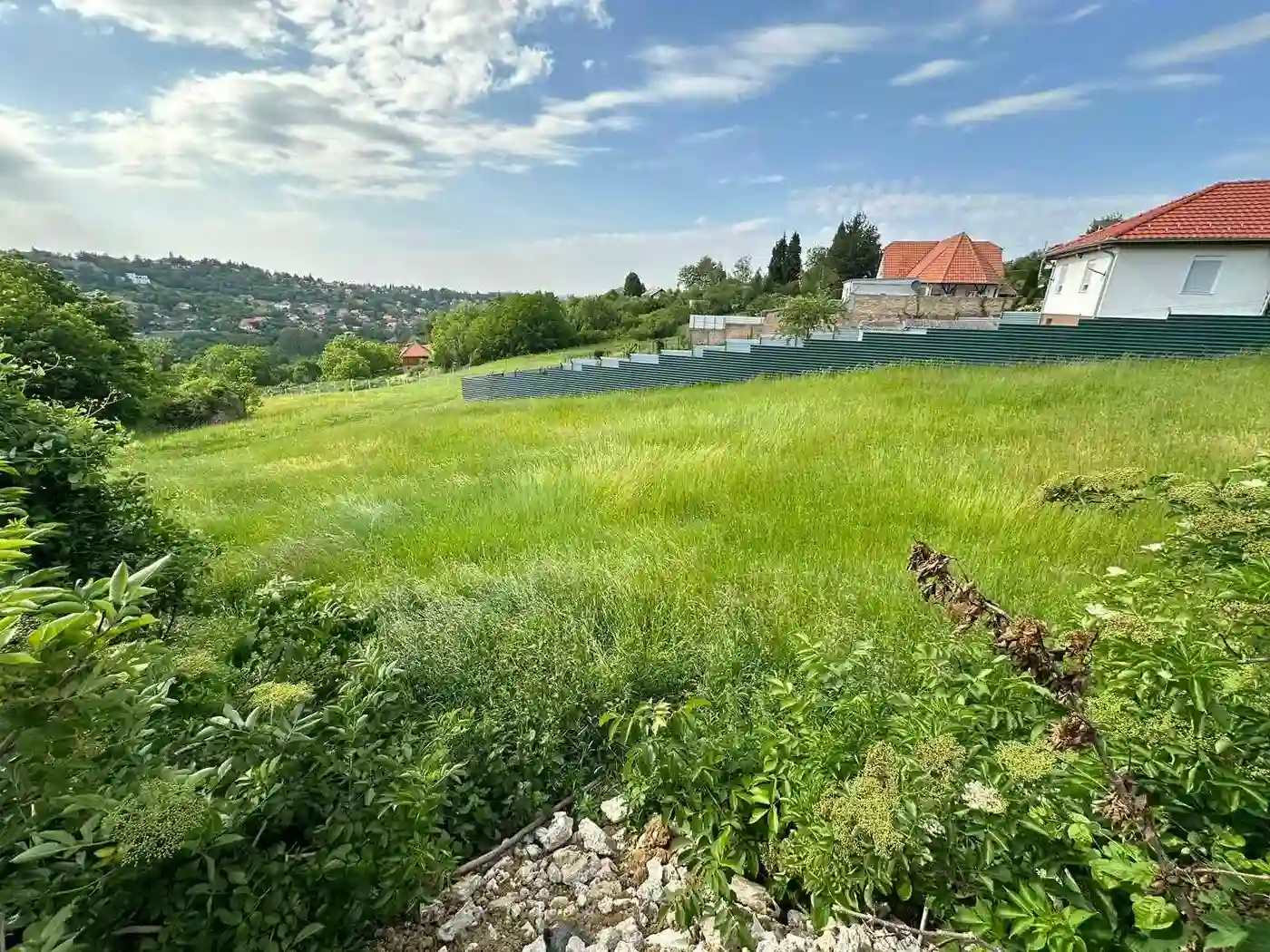 plac na prodaju Sremska Kamenica 767m2 525070