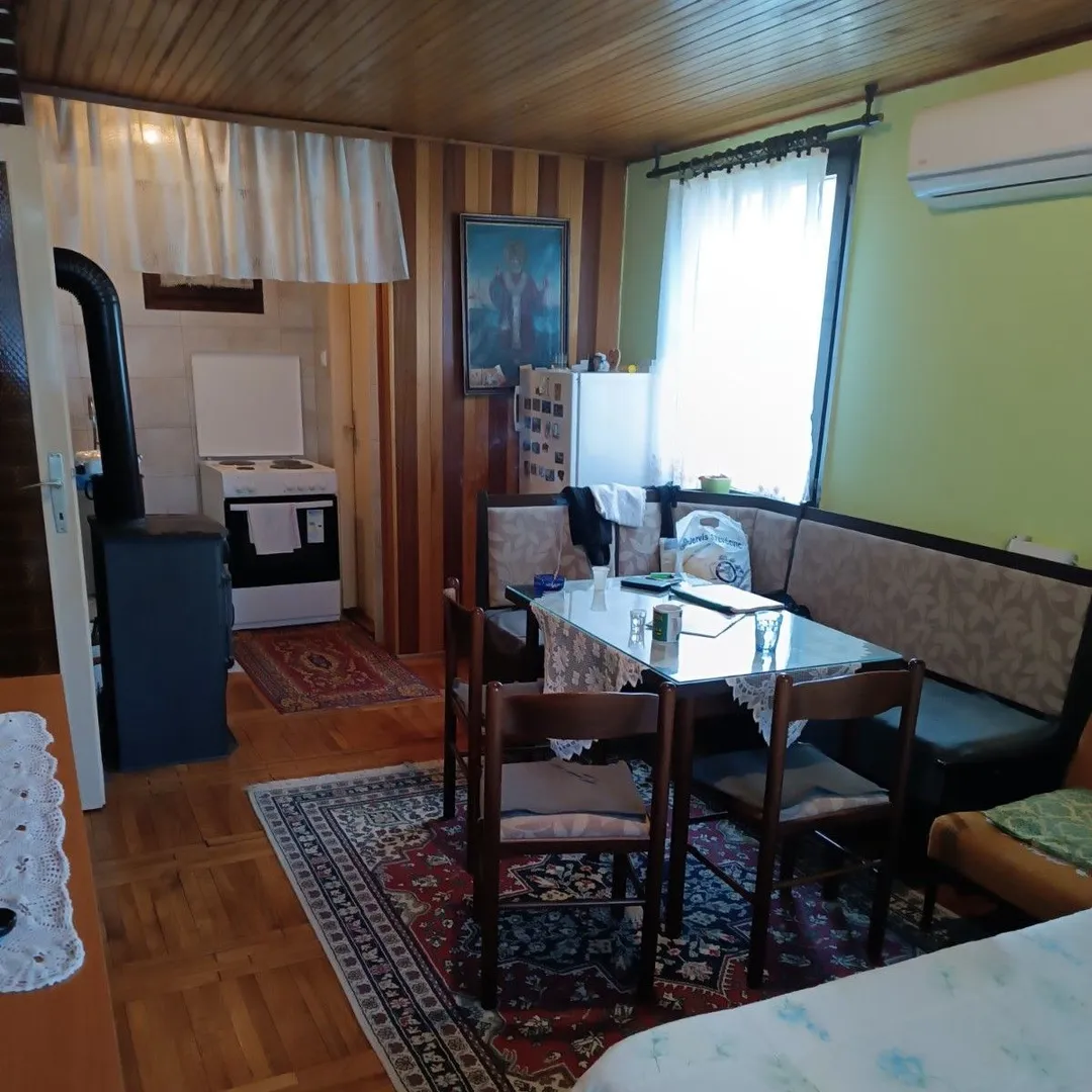 kuca na prodaju Čerević, 58m2 530037