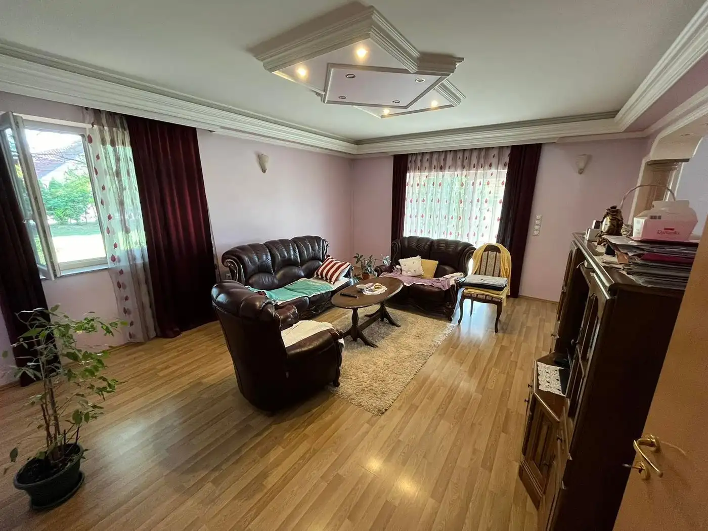 kuca na prodaju Veternik, 286m2 530186