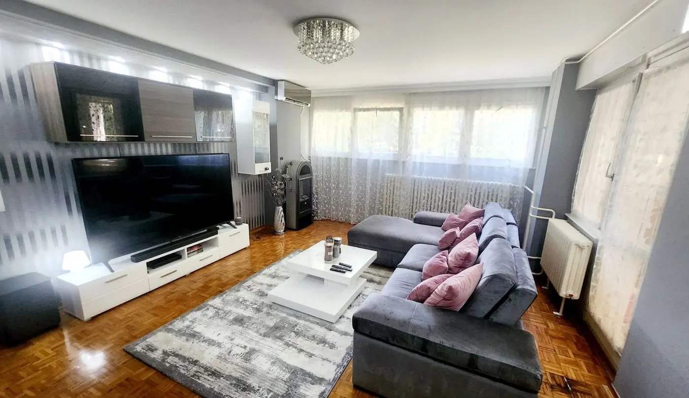 stan na prodaju Novi Sad, 89m2 531742