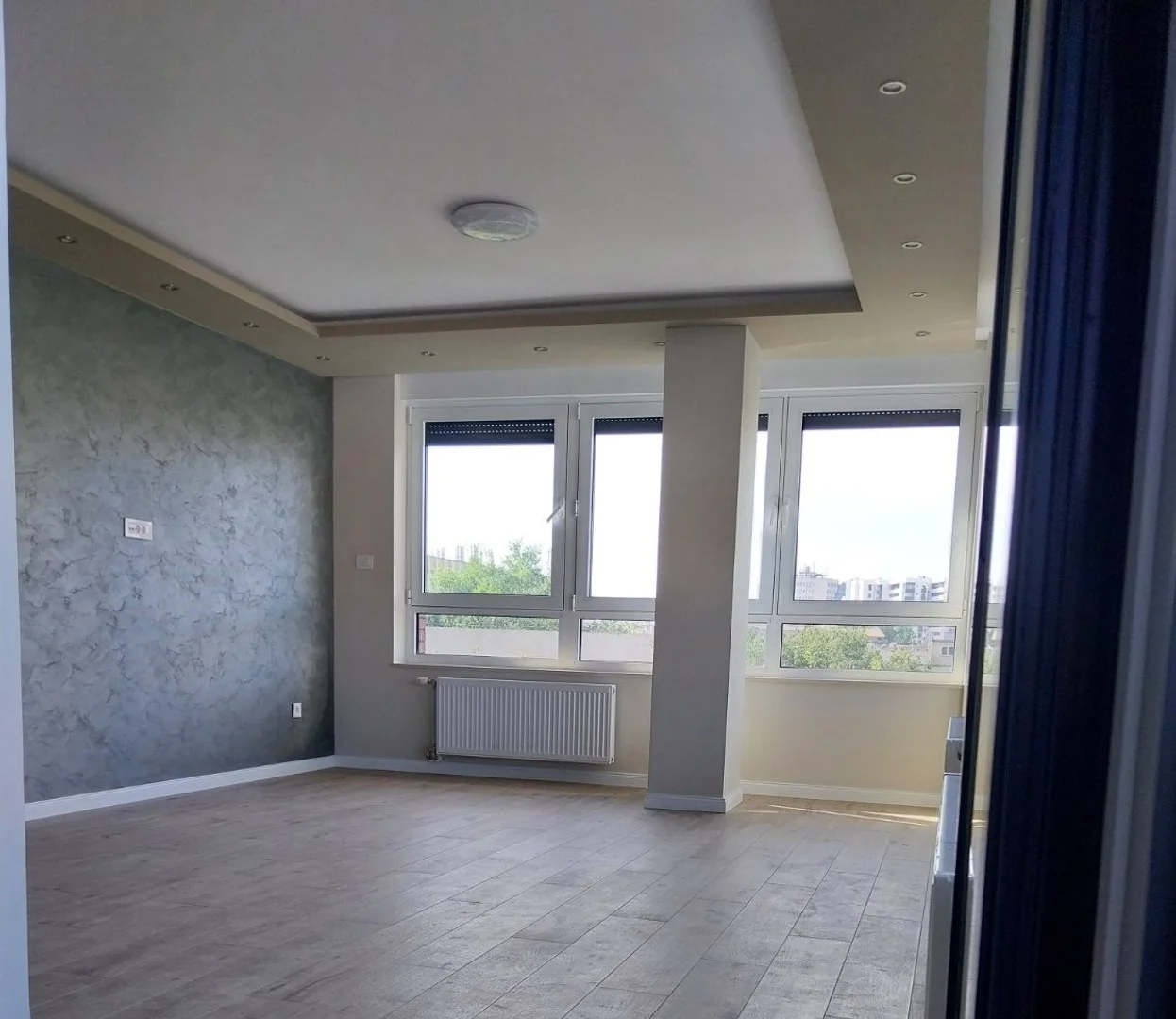 stan za izdavanje Novi Sad, 101m2 11387