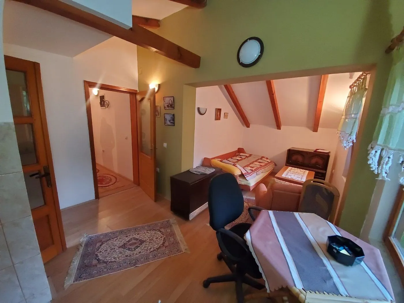 kuca na prodaju Sremska Kamenica 187m2 532588