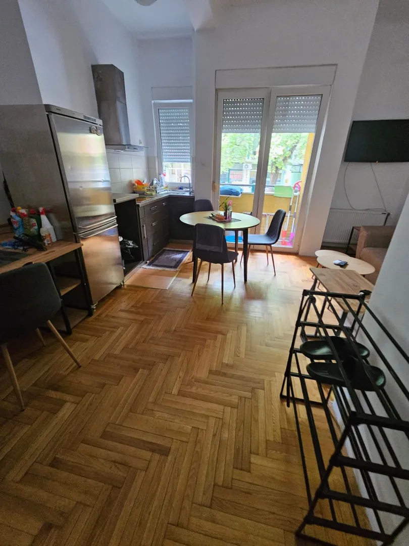 Stan za izdavanje Novi Sad 35m2, 11480