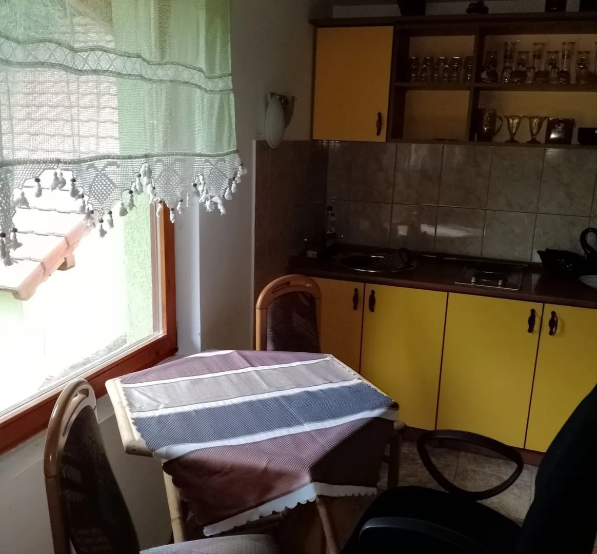 kuca na prodaju Sremska Kamenica 187m2 532588