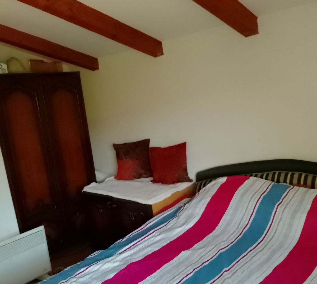 kuca na prodaju Sremska Kamenica 187m2 532588