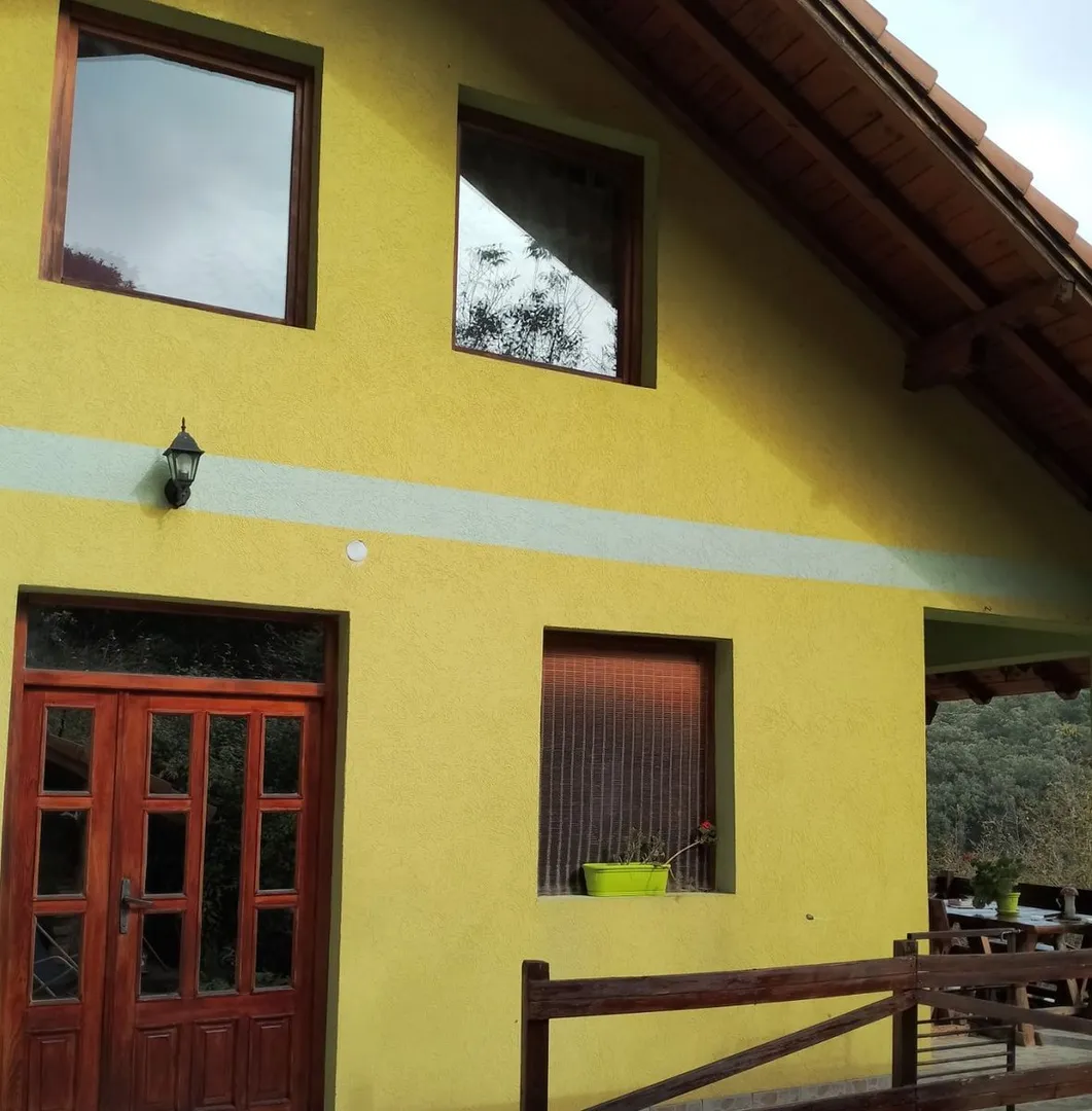 kuca na prodaju Sremska Kamenica 187m2 532588