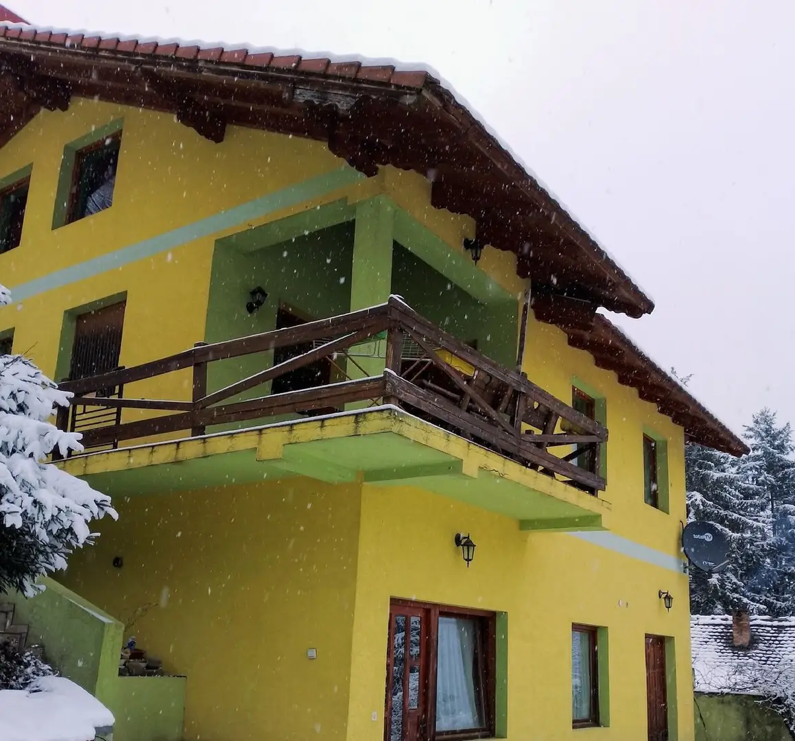 kuca na prodaju Sremska Kamenica, 187m2 532588