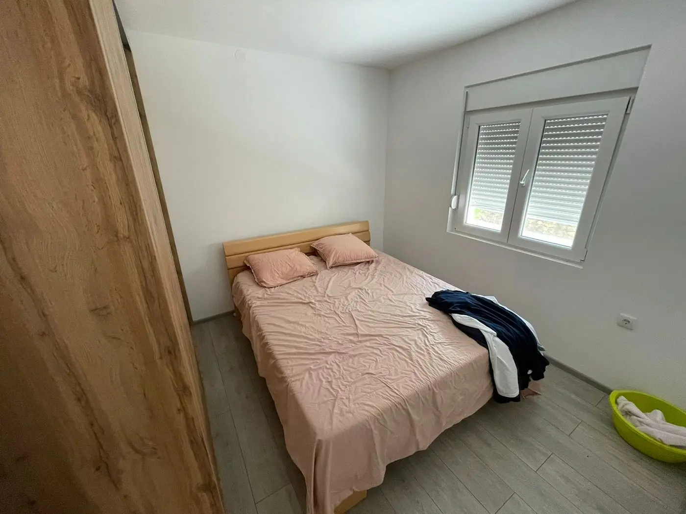 kuca na prodaju Ledinci 120m2 532918