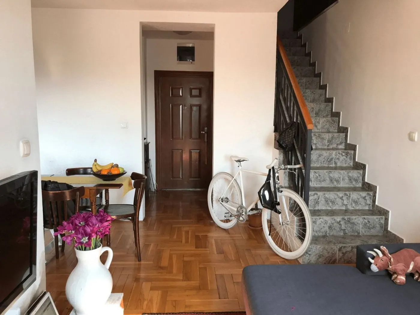 stan na prodaju Novi Sad, 83m2 532981