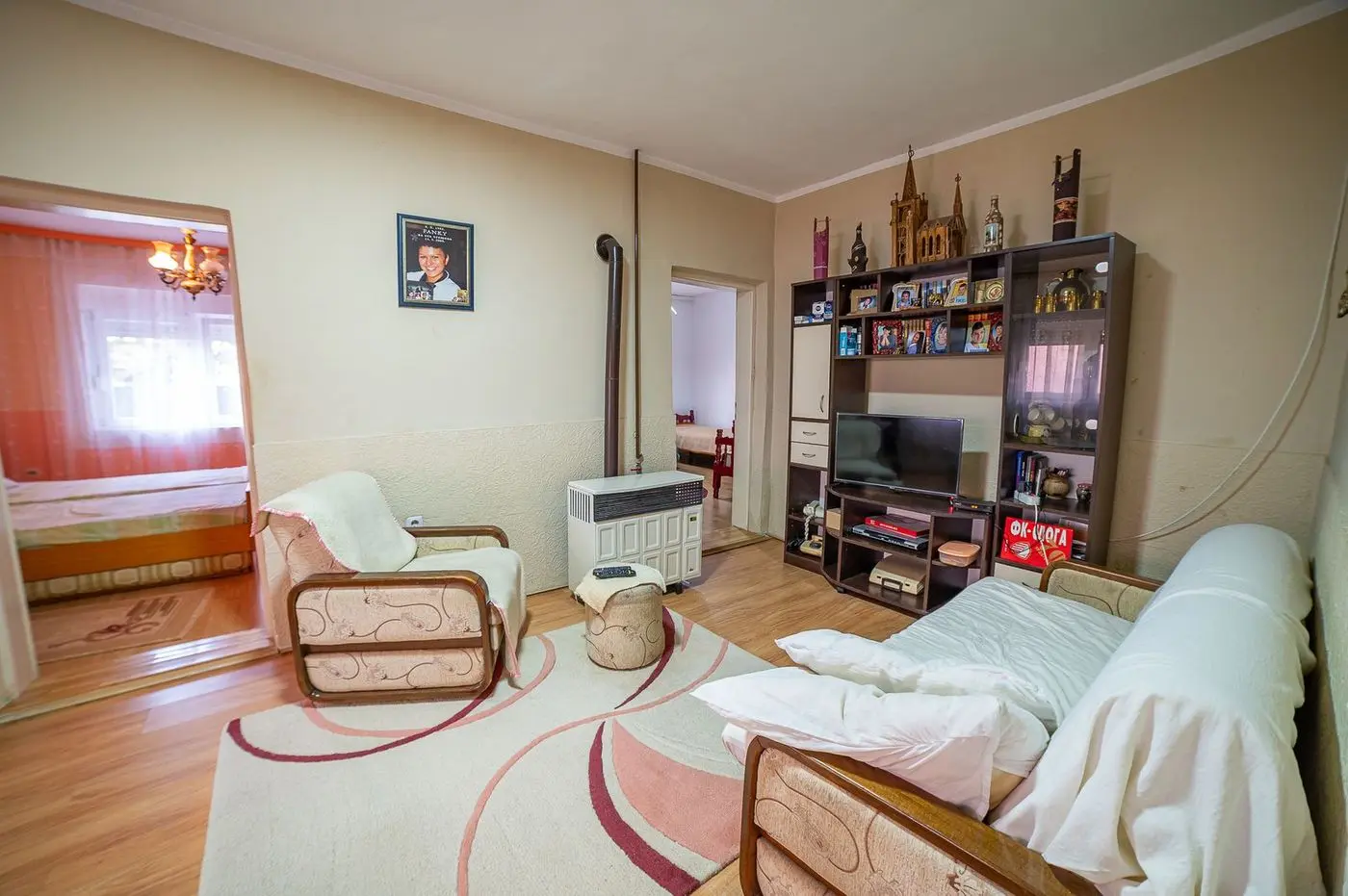 kuca na prodaju Kać 175m2 533584