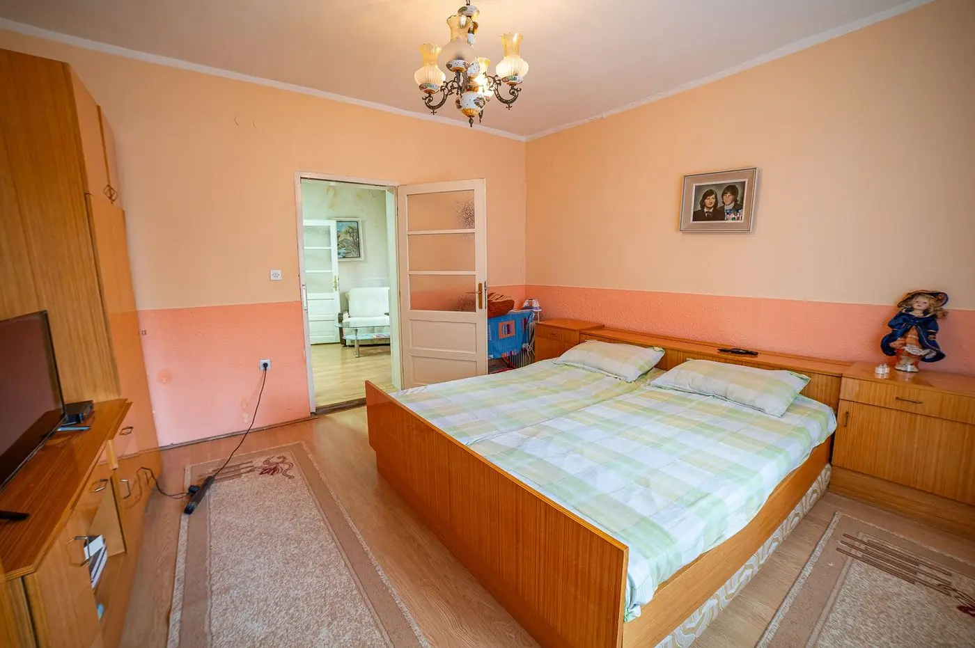 kuca na prodaju Kać 175m2 533584