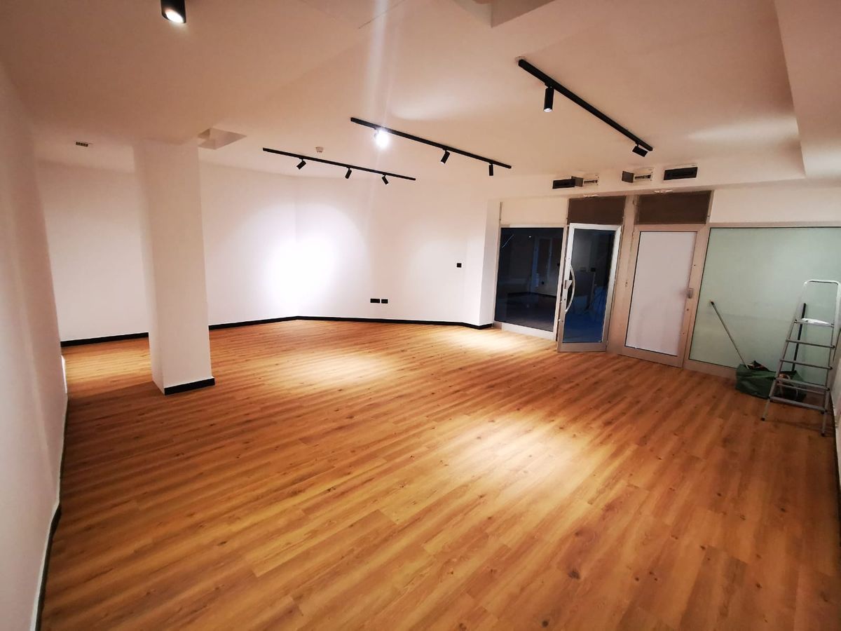 lokal na prodaju Novi Sad, 53m2 533991