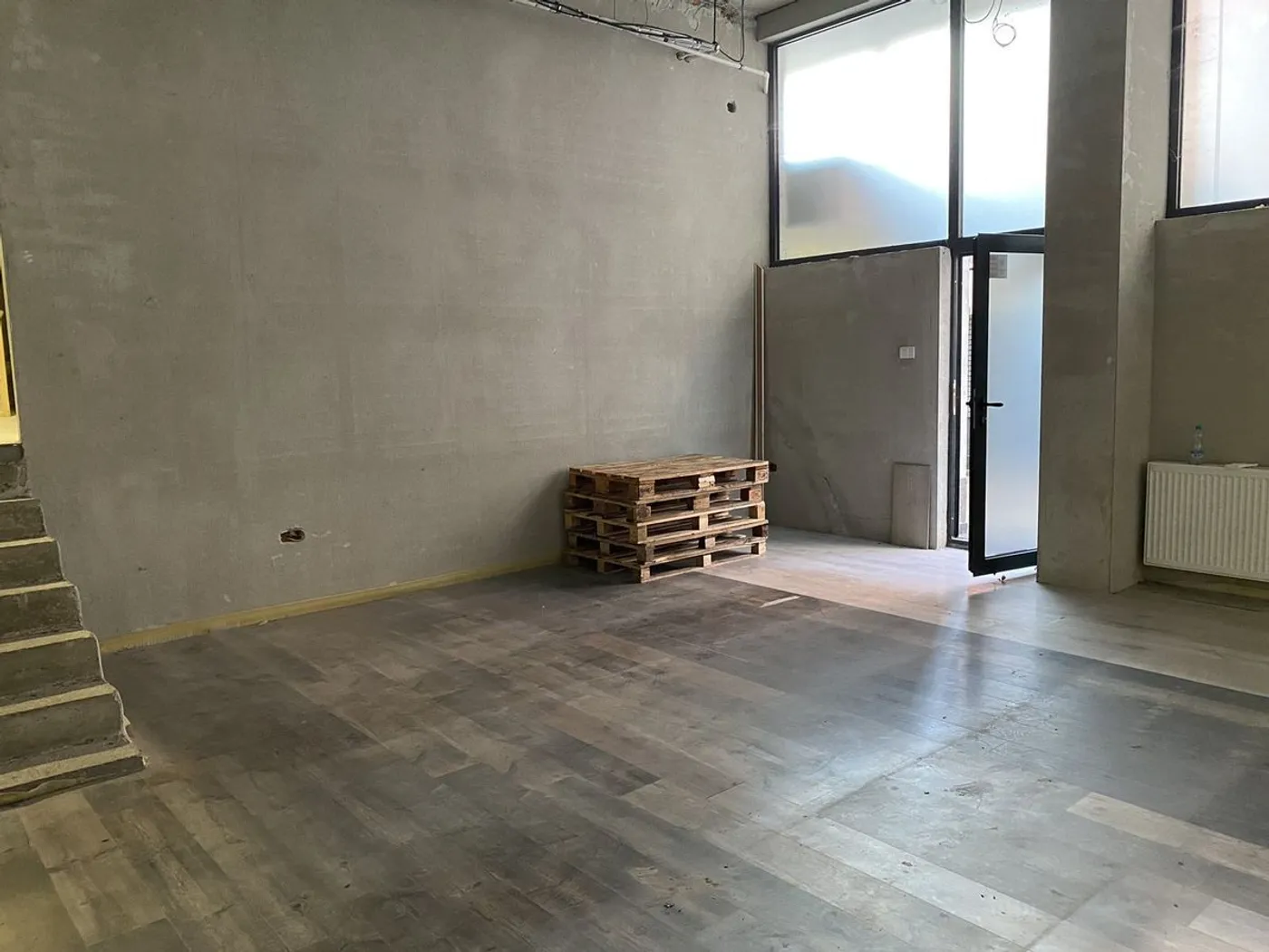 lokal na prodaju Novi Sad 224m2 531574