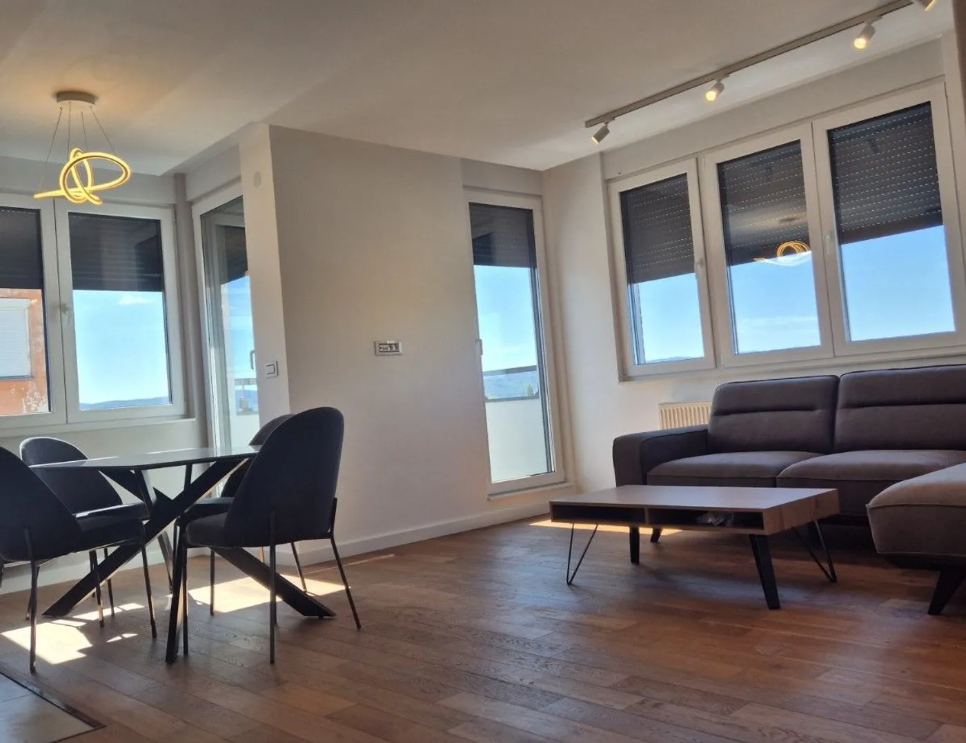 stan za izdavanje Novi Sad, 63m2 11964