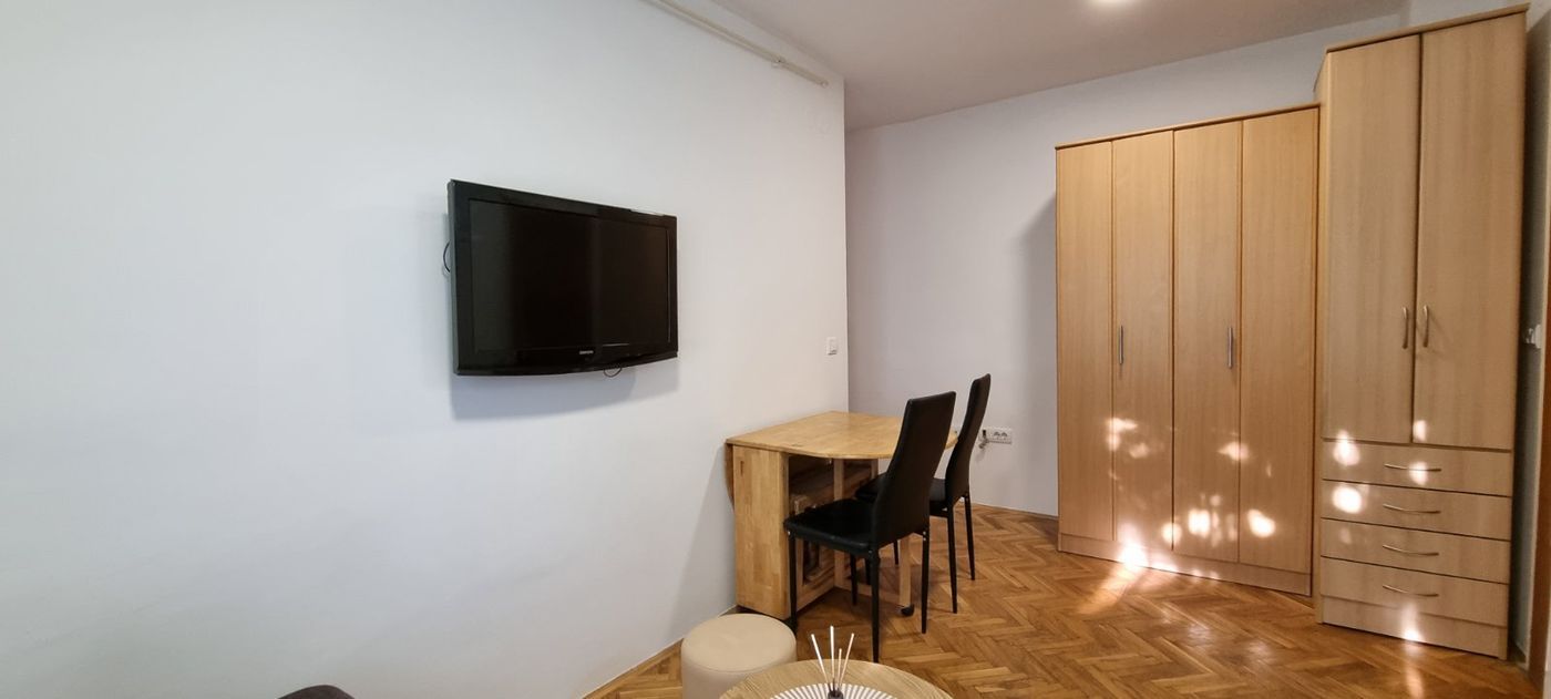 stan za izdavanje Novi Sad 25m2 11868