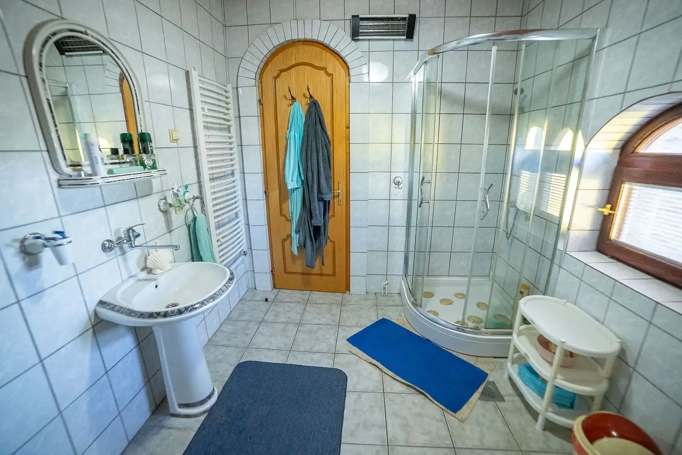kuca na prodaju Veternik 241m2 535754