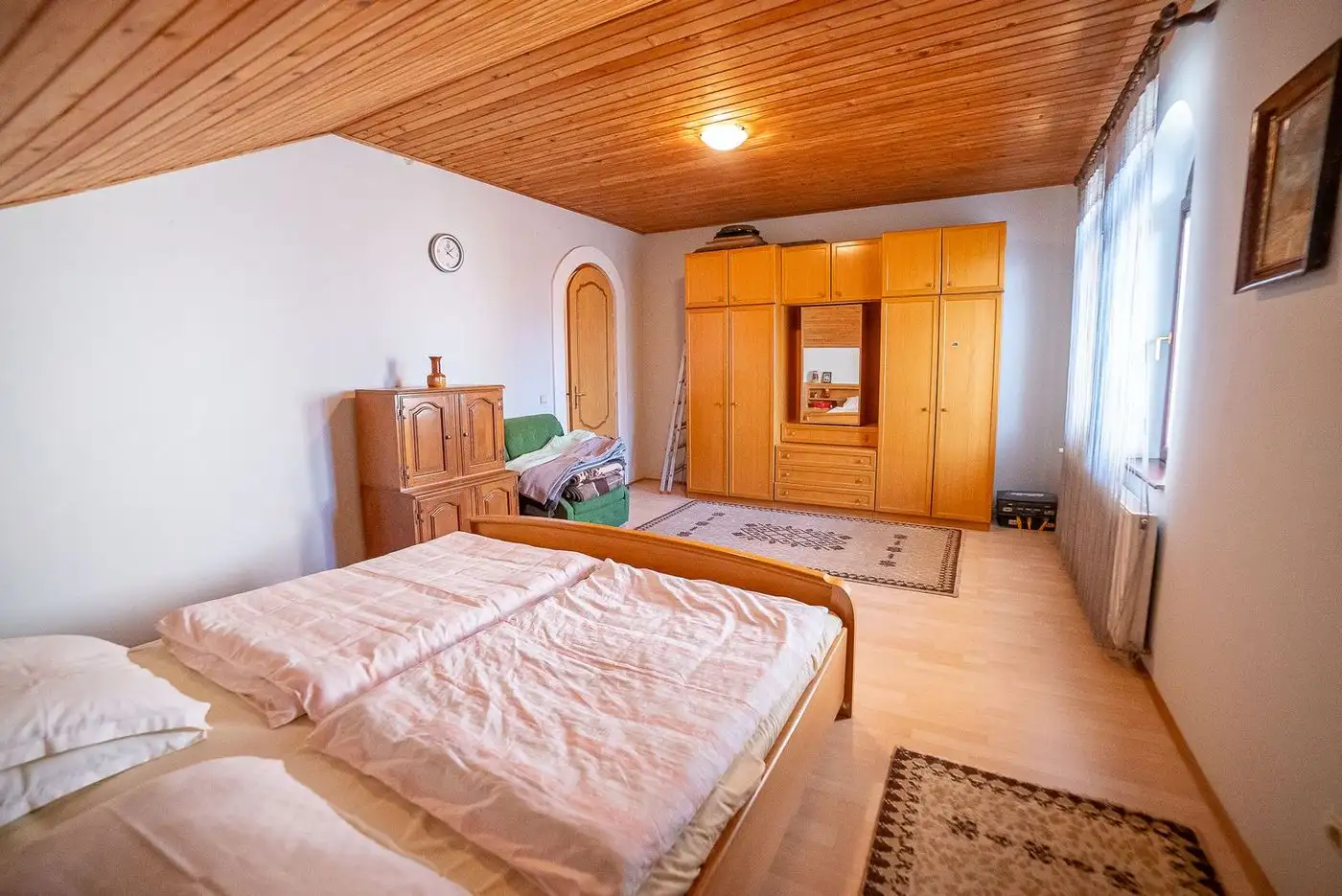 kuca na prodaju Veternik 241m2 535754