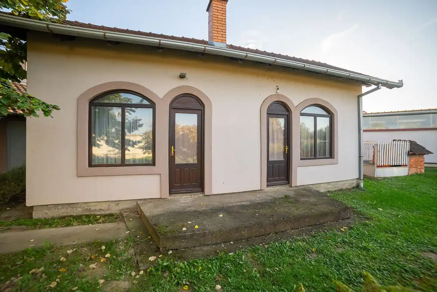 kuca na prodaju Veternik 241m2 535754