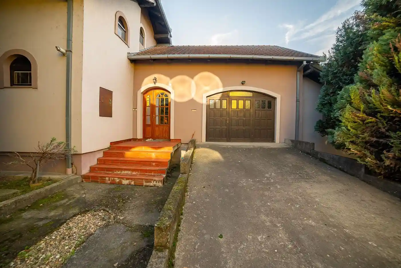 kuca na prodaju Veternik, 241m2 535754