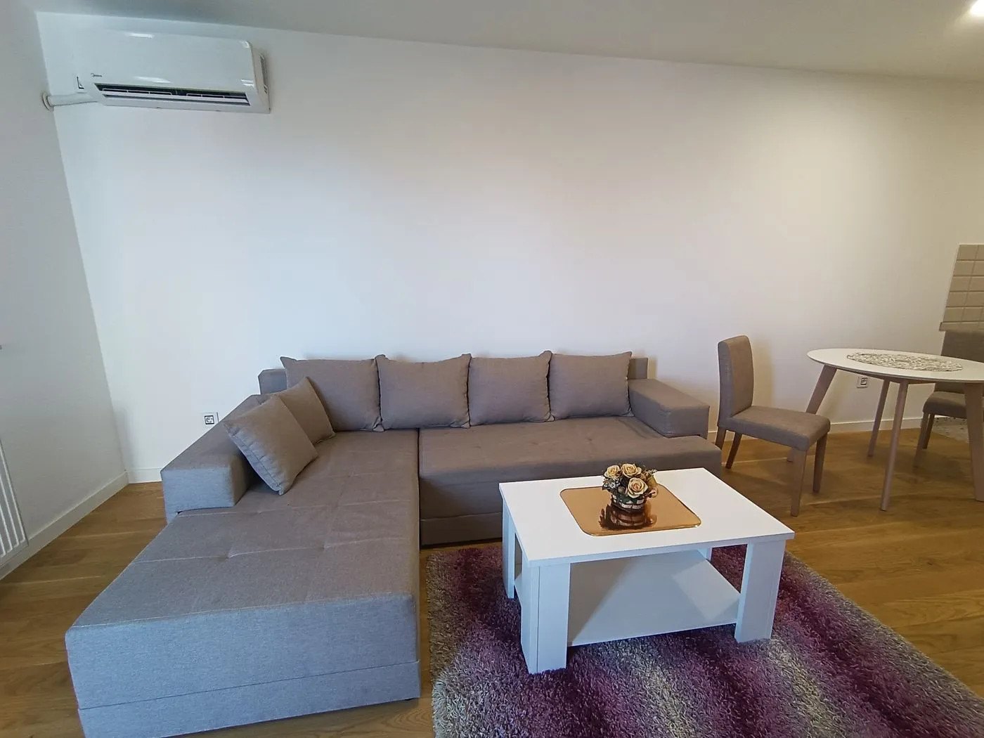 stan na prodaju Novi Sad, 44m2 12024