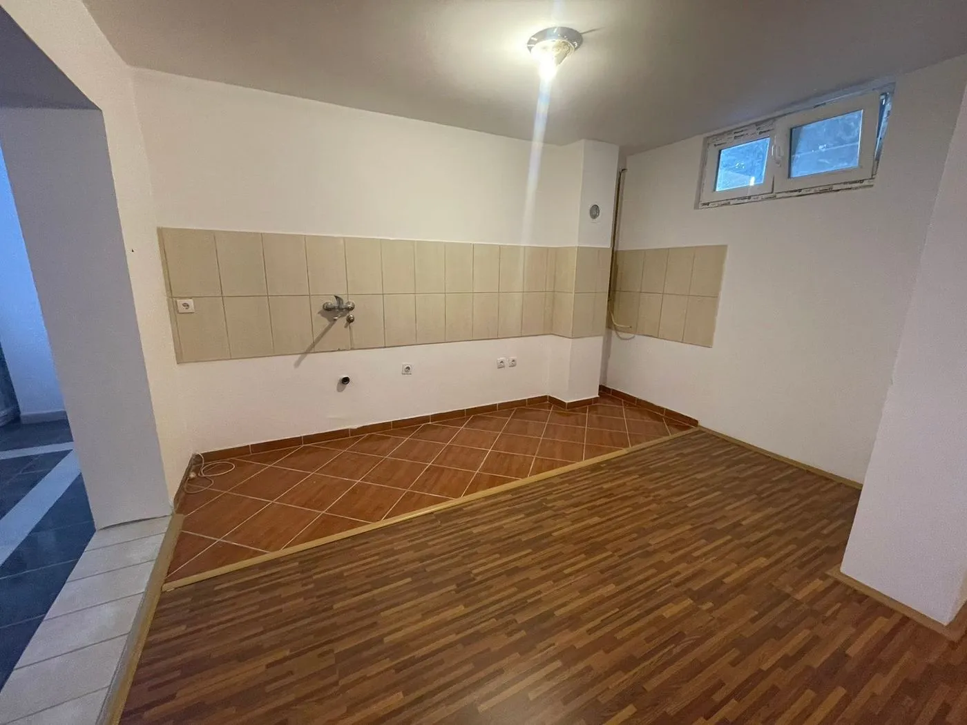 kuca na prodaju Kać 104m2 535957