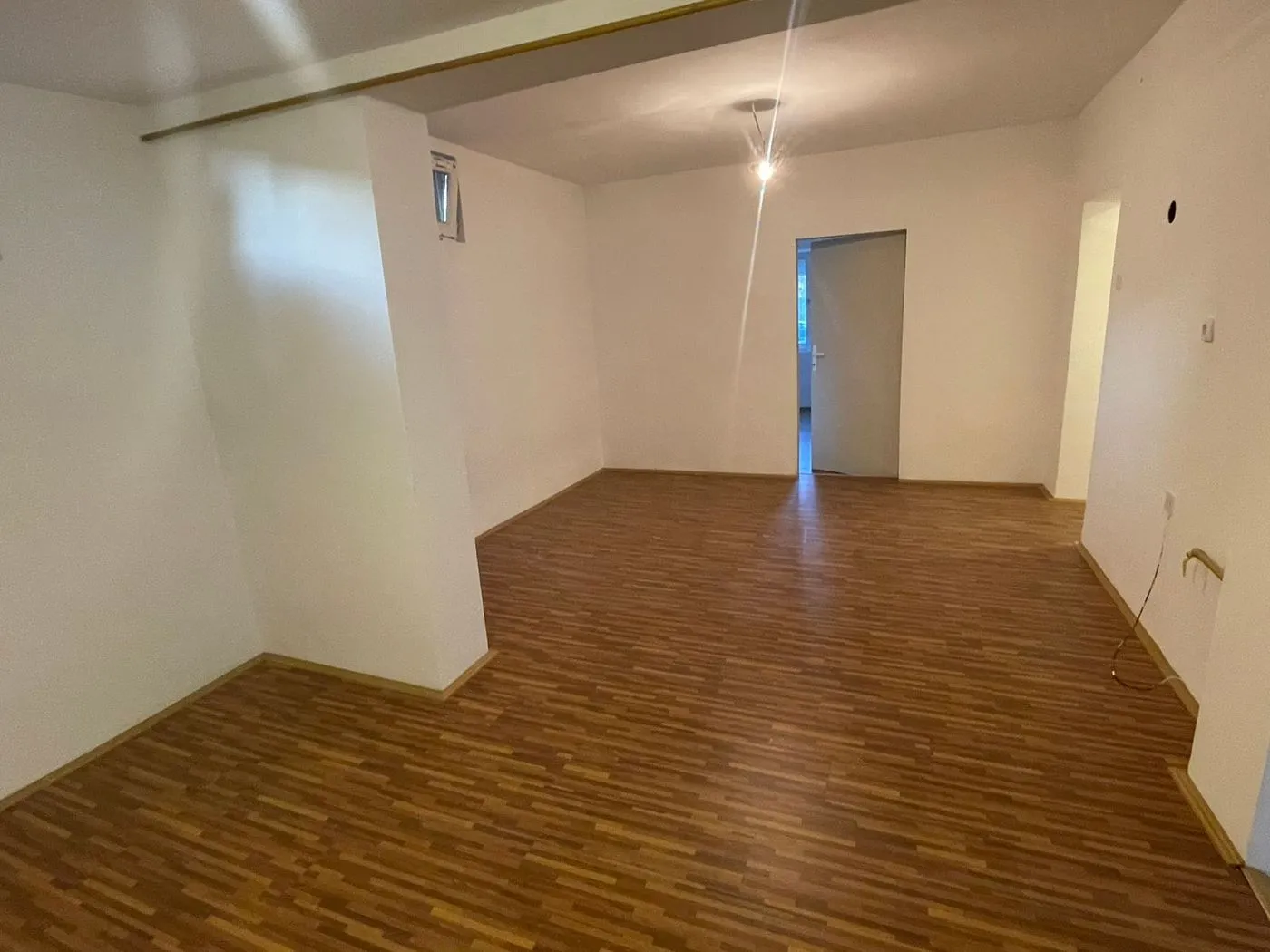kuca na prodaju Kać 104m2 535957