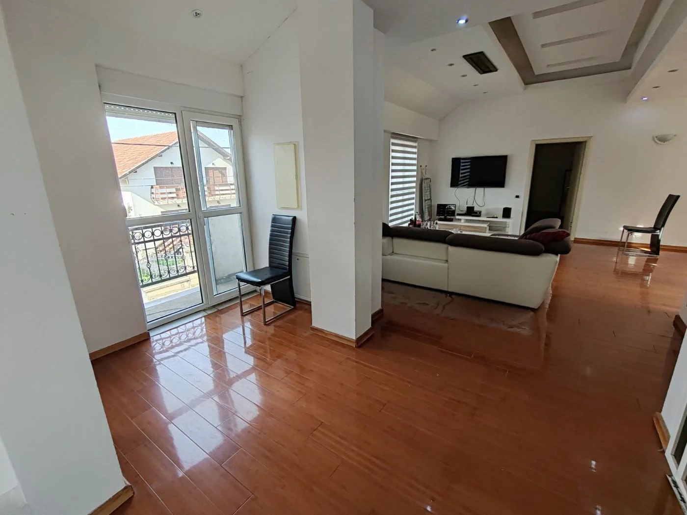 Kuća na prodaju Novi Sad 346m2, 536297