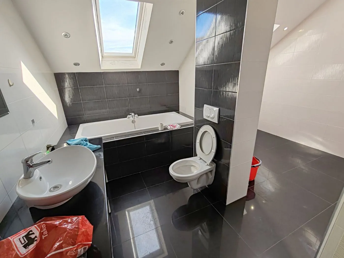 Kuća na prodaju Novi Sad 346m2, 536297