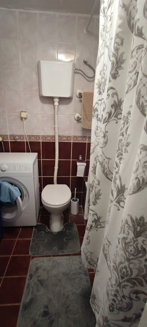 kuca na prodaju Ledinci 145m2 536791