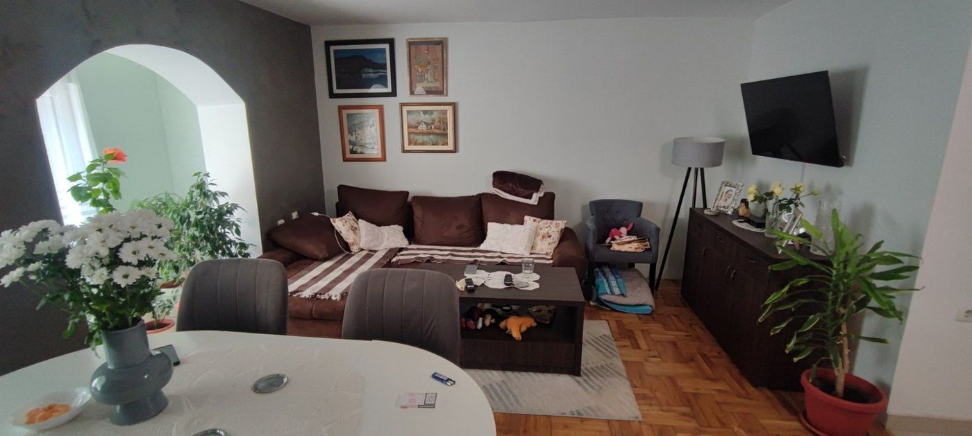 kuca na prodaju Ledinci 145m2 536791