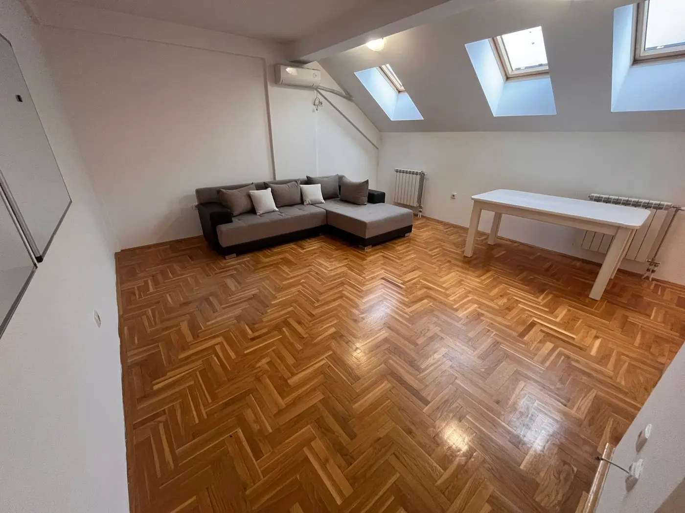 stan na prodaju Novi Sad, 48m2 500966