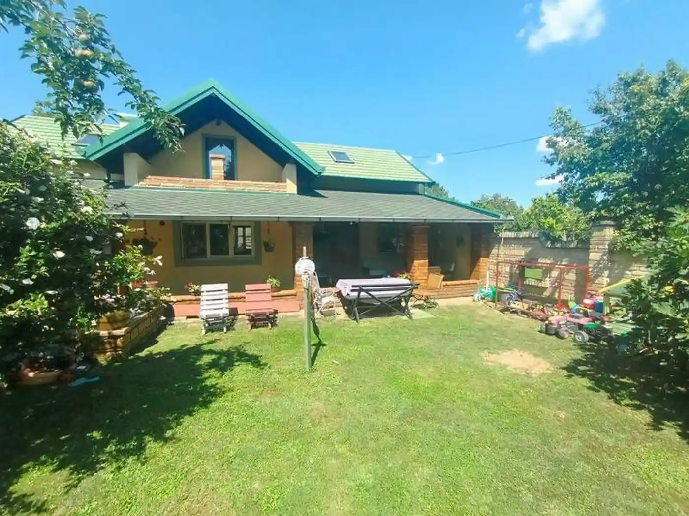kuca na prodaju Bački Jarak, 166m2 536840