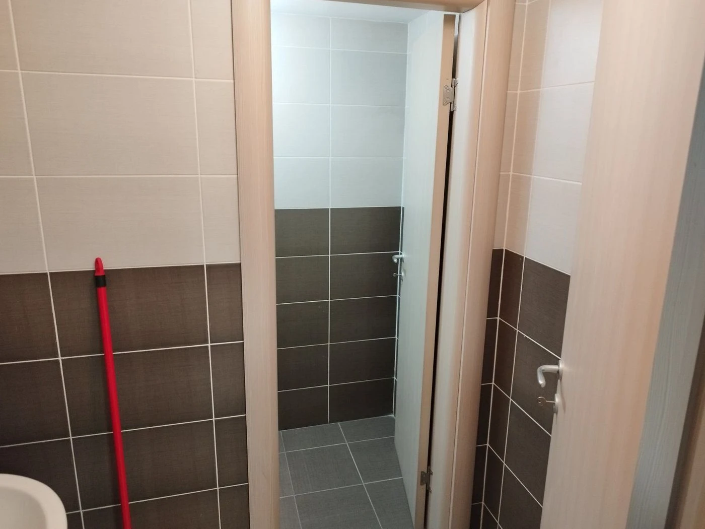 lokal na prodaju Novi Sad 119m2 537477
