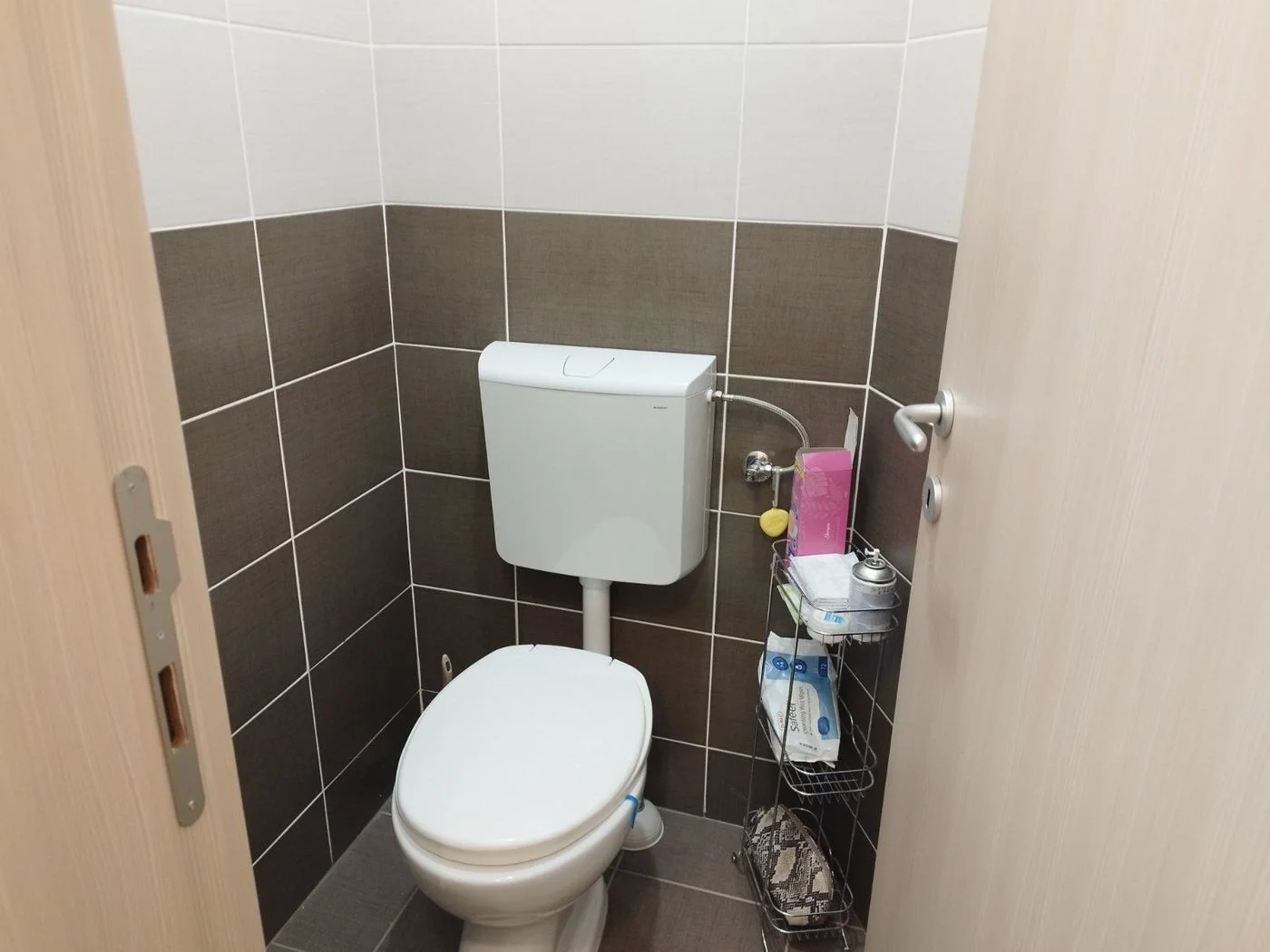 lokal na prodaju Novi Sad 119m2 537477