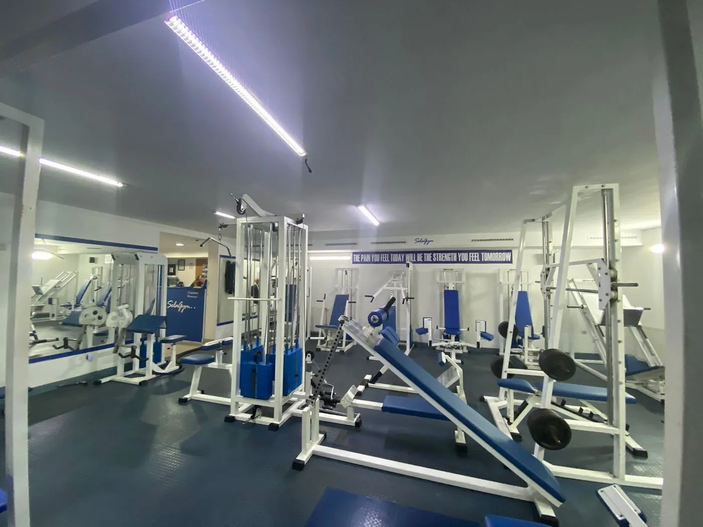 lokal na prodaju Novi Sad 155m2 537088