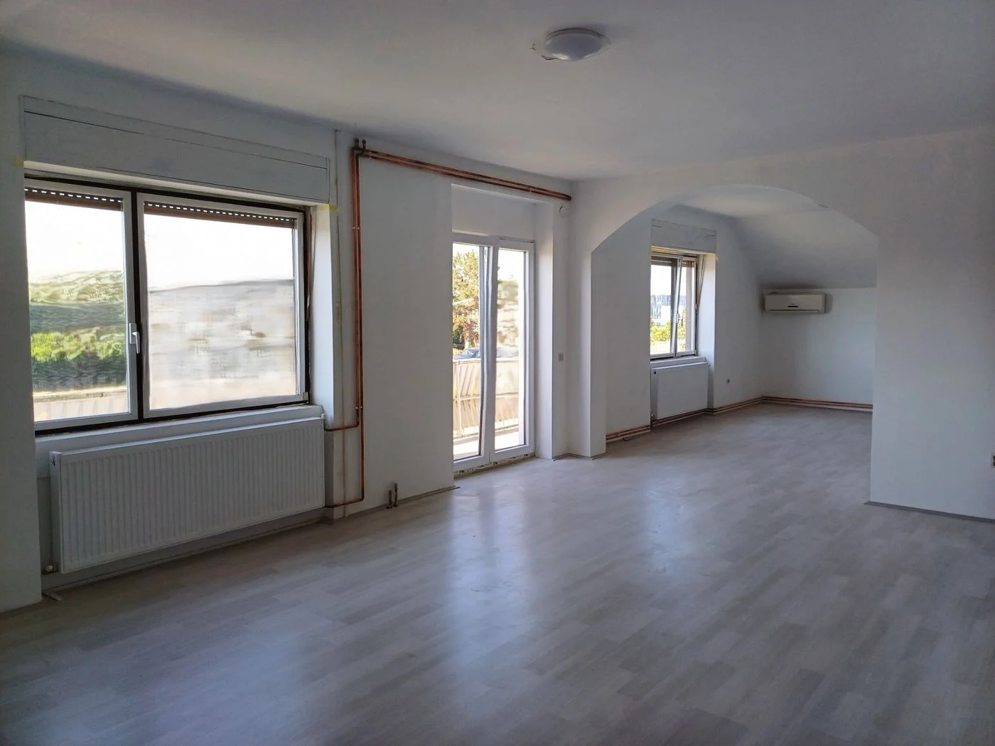 kuca za izdavanje Veternik 135m2 12267