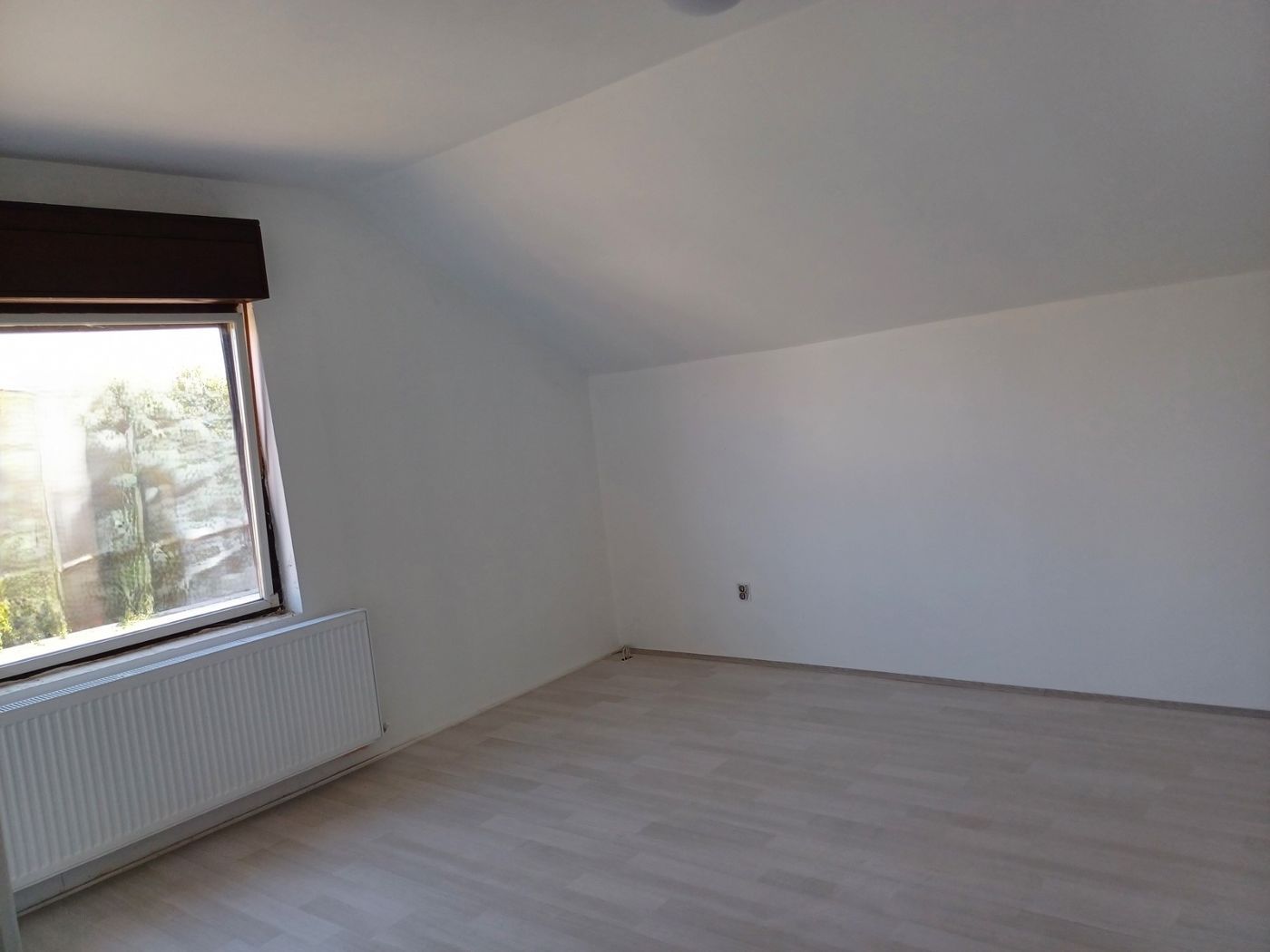 kuca za izdavanje Veternik 135m2 12267