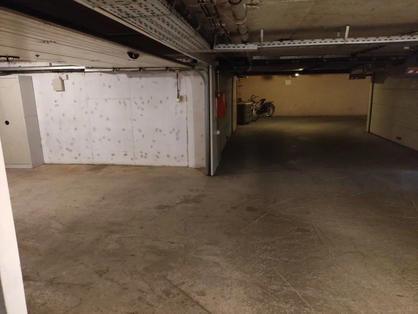 garaza za izdavanje Novi Sad 30m2 12299