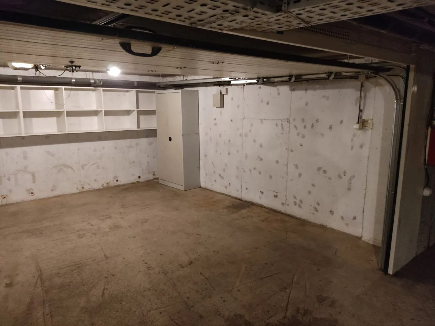 garaza za izdavanje Novi Sad 30m2 12299